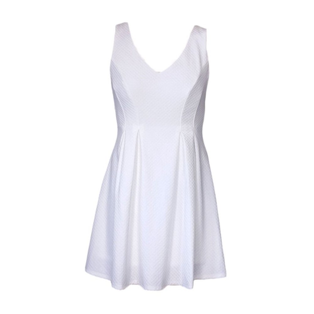 NWT Teeze Me White Skater Mini Dress V-Neck - Picture 13 of 13
